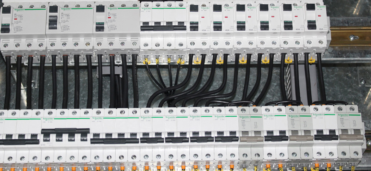 Tableros y telecomandos